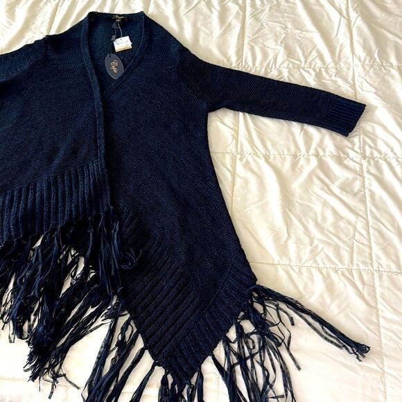 NWT Ladies Black Sweater - Picture 3 of 3